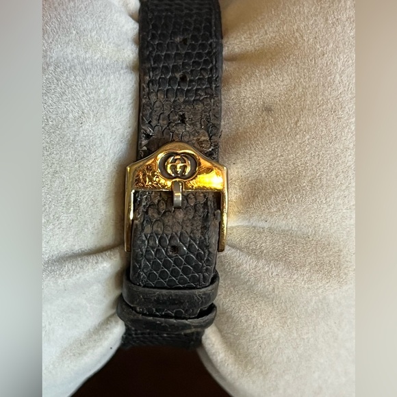 Gucci 4200L black Dial gold plated Ladies Watch - Picture 7 of 14